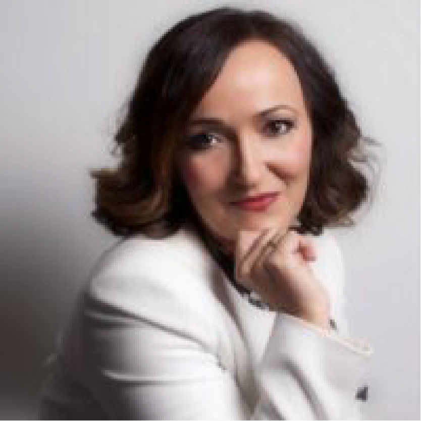 Carmen García-de-Veas